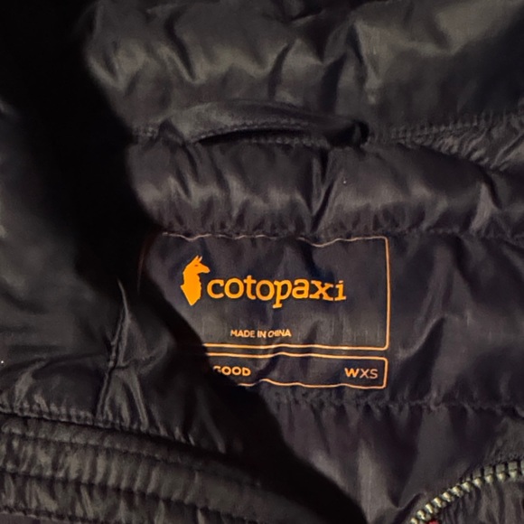 Cotopaxi Navy and Red/Orange Vest - Picture 3 of 3